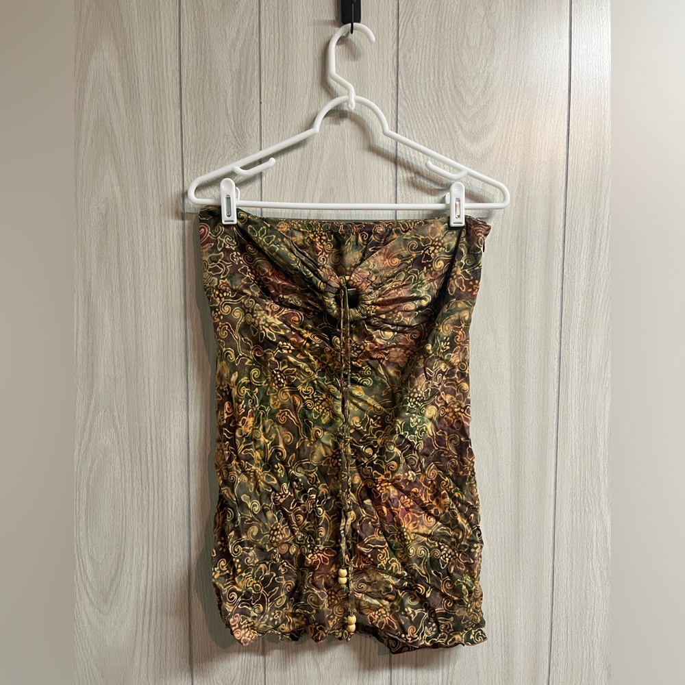 Sleeveless multicolor top